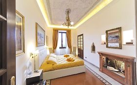 Central Domus Roma